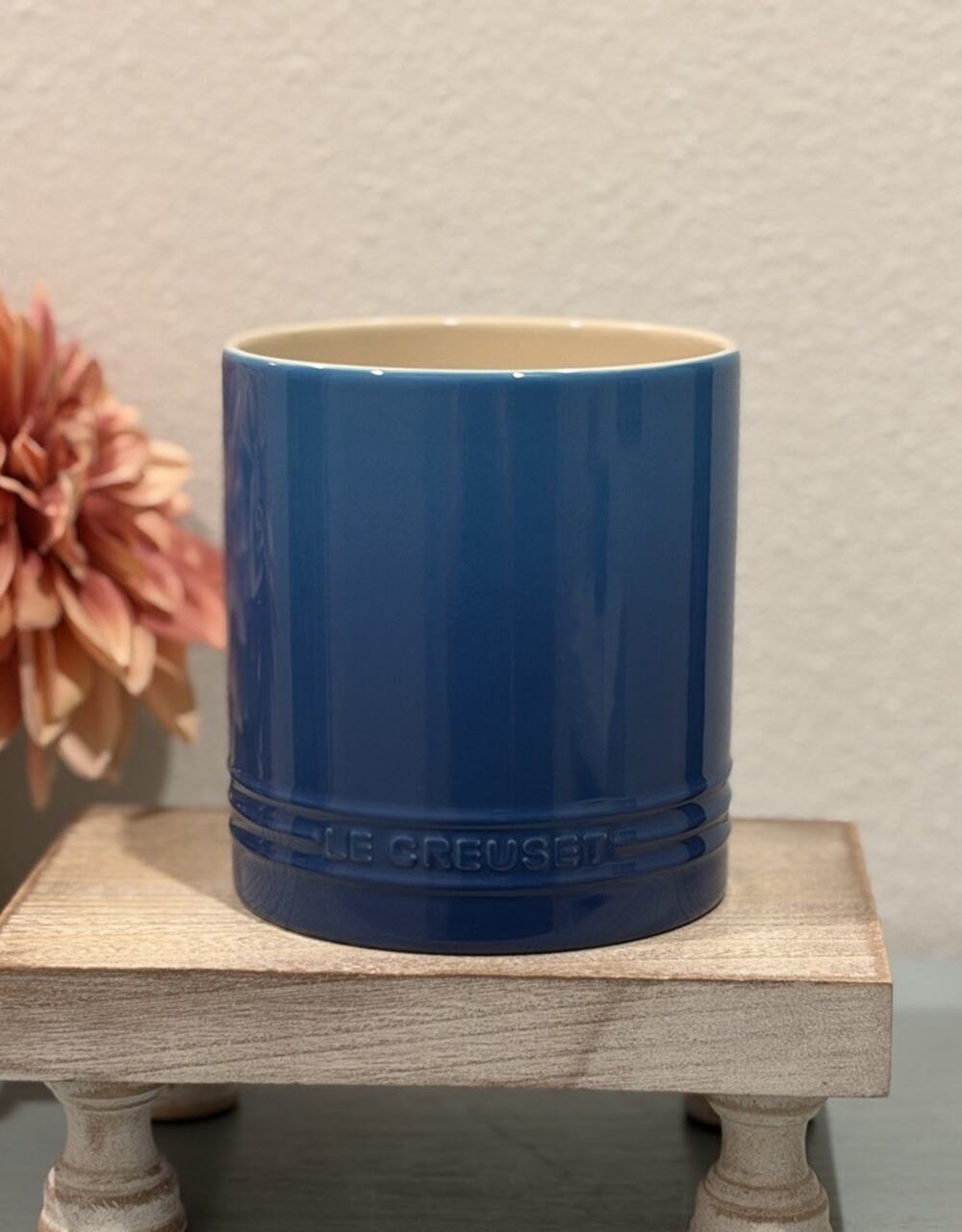 Le Creuset Stoneware Signature Straight Wall Utensil Crock 1.1L / 1Qt ~MARSEILLE